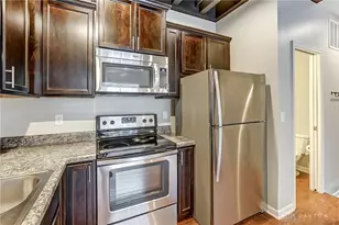 225 Brickstone Ct, Dayton, OH 45402 - Photo 10