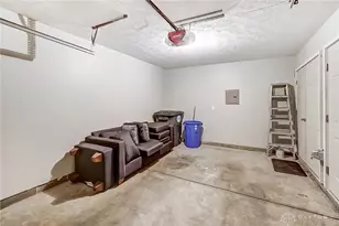 225 Brickstone Ct, Dayton, OH 45402 - Photo 18