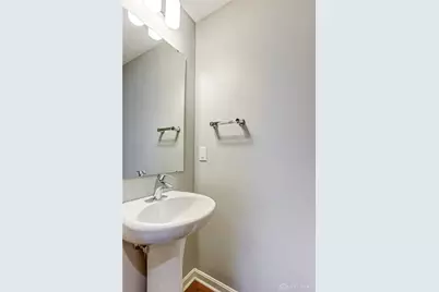 225 Brickstone Court, Dayton, OH 45402 - Photo 12