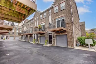 225 Brickstone Ct, Dayton, OH 45402 - Photo 1