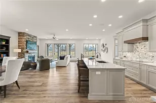 4193 Sweetbay Dr, Sugarcreek Twp, OH 45440 - Photo 12