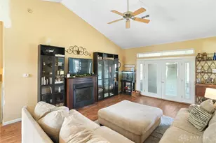 1193 Whitetail Dr, Fairborn, OH 45324 - Photo 6