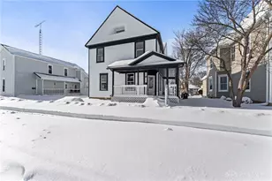 712 S Clay St, Troy, OH 45373 - Photo 1