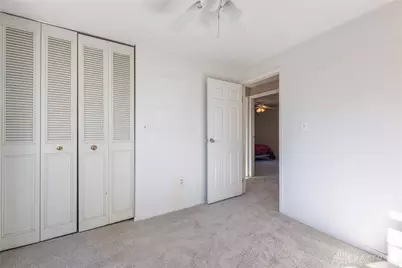 135 Schloss Lane, Moraine, OH 45439 - Photo 16