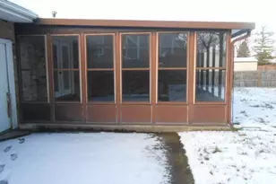 1628 Yorkshire Ct, Springfield, OH 45503 - Photo 8