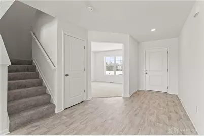 107 Evergreen Way, Brookville, OH 45309 - Photo 4