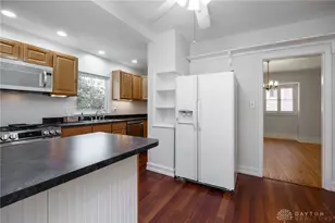 25 Laura Ave, Dayton, OH 45405 - Photo 16