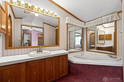 5217 Suncrest, Dayton, OH 45414 - Photo 24