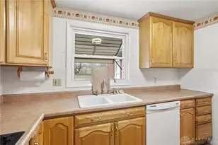 605 Barbara Dr, Tipp City, OH 45371 - Photo 16