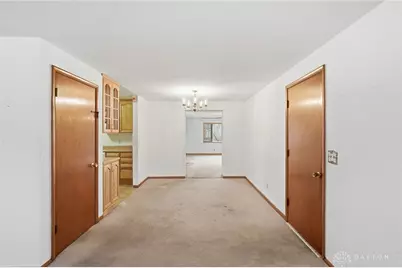 605 Barbara Drive, Tipp City, OH 45371 - Photo 10