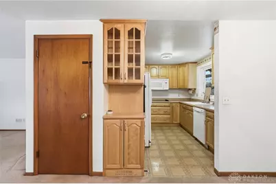 605 Barbara Drive, Tipp City, OH 45371 - Photo 12