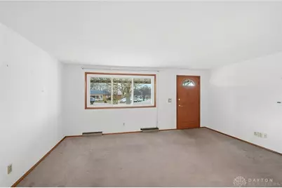 605 Barbara Drive, Tipp City, OH 45371 - Photo 6