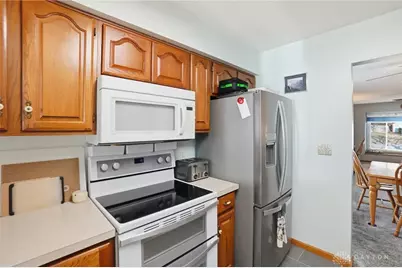 1210 Charleston Court, Troy, OH 45373 - Photo 10