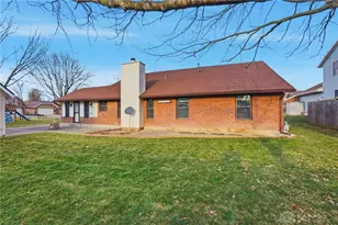 1210 Charleston Ct, Troy, OH 45373 - Photo 28