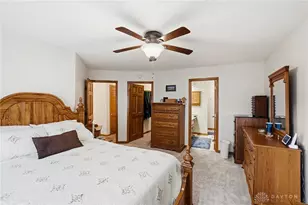 1210 Charleston Ct, Troy, OH 45373 - Photo 18