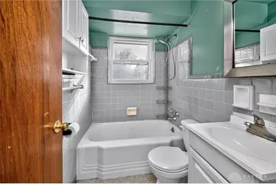 2106 Forestlake Drive, Anderson Township, OH 45244 - Photo 18