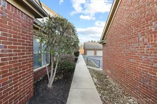 153 Village Trail Dr, Vandalia, OH 45377 - Photo 54