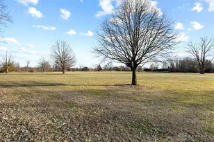 153 Village Trail Dr, Vandalia, OH 45377 - Photo 44