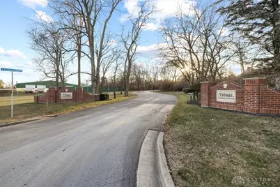 153 Village Trail Drive #B, Vandalia, OH 45377 - Photo 2