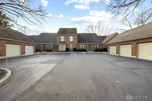 153 Village Trail Dr, Vandalia, OH 45377 - Photo 52