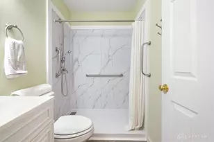 153 Village Trail Dr, Vandalia, OH 45377 - Photo 14