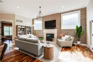 9369 Avingnon Way, Springboro, OH 45458 - Photo 14