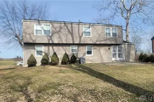 6440 Westanna Dr, Dayton, OH 45426 - Photo 2