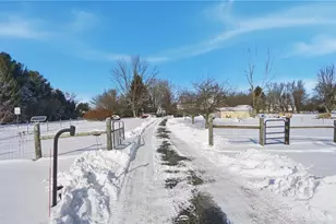 2752 Harlan Rd, Waynesville, OH 45068 - Photo 2