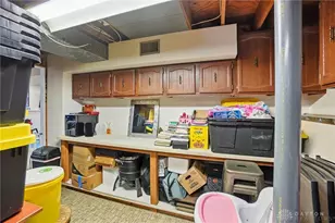 7980 Brainard Woods Dr, Dayton, OH 45458 - Photo 40