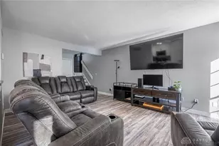 9750 Centerville Creek Ln, Washington Twp, OH 45458 - Photo 4