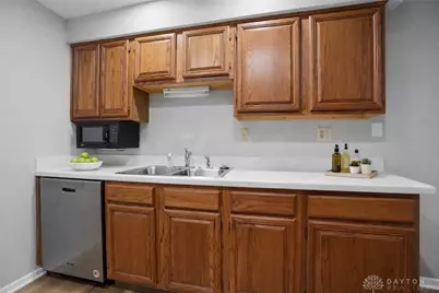 8711 Washington Colony Drive, Dayton, OH 45458 - Photo 12