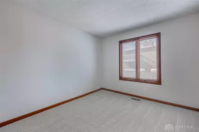 318 Joy Elizabeth Drive, Washington Twp, OH 45458 - Photo 18