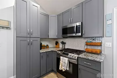 2072 Willow Run Circle, Mad River Twp, OH 45323 - Photo 14