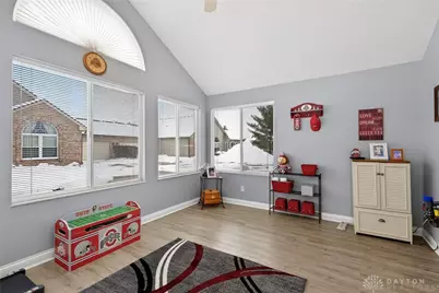 2072 Willow Run Circle, Mad River Twp, OH 45323 - Photo 18