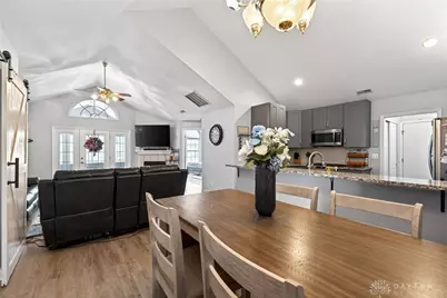 2072 Willow Run Circle, Mad River Twp, OH 45323 - Photo 10