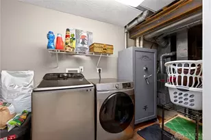 7 W Long Meadow Dr, Springboro, OH 45066 - Photo 46