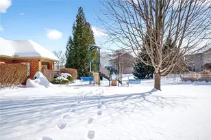 7 W Long Meadow Dr, Springboro, OH 45066 - Photo 66