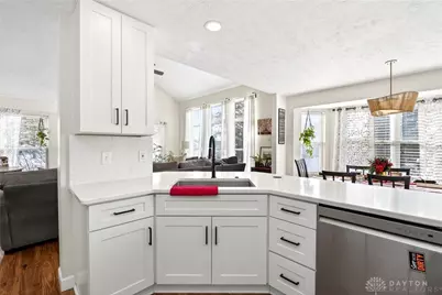 7 W Long Meadow Drive, Springboro, OH 45066 - Photo 22