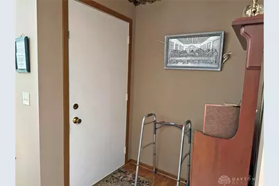 1136 Foxboro Road, Springfield, OH 45503 - Photo 2