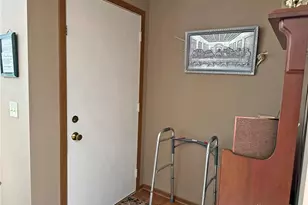 1136 Foxboro Rd, Springfield, OH 45503 - Photo 2