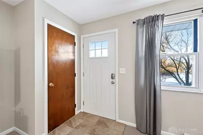 816 Hartz Drive, Lebanon, OH 45036 - Photo 2