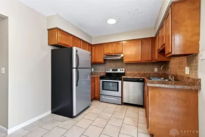 2525 Valais Court, Sugarcreek Twp, OH 45458 - Photo 10