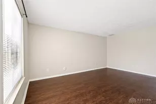 2525 Valais Ct, Sugarcreek Twp, OH 45458 - Photo 4