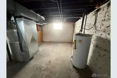 44 E Beechwood Avenue, Dayton, OH 45405 - Photo 18