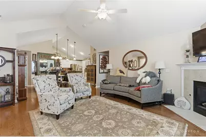 2407 Locust Hill Boulevard, Beavercreek, OH 45431 - Photo 10