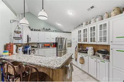 2407 Locust Hill Boulevard, Beavercreek, OH 45431 - Photo 18