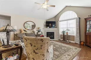 2407 Locust Hill Blvd, Beavercreek, OH 45431 - Photo 8