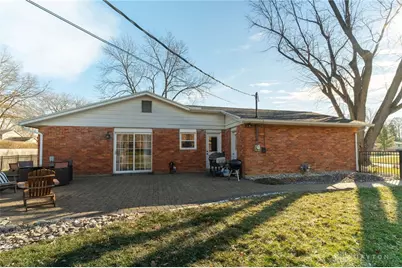 699 Essex Way, Dayton, OH 45429 - Photo 40