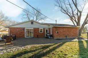 699 Essex Way, Dayton, OH 45429 - Photo 40