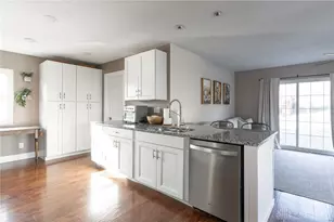 699 Essex Way, Dayton, OH 45429 - Photo 12